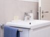 Saniert, voll vermietet, Rendite! Ihre neue Wohnung! - Badezimmer