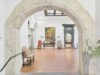 Ein Stück Geschichte erleben im Schloss Reutti - ein Zuhause zum Ankommen - Eingang - ursprüngliches Schlosstor