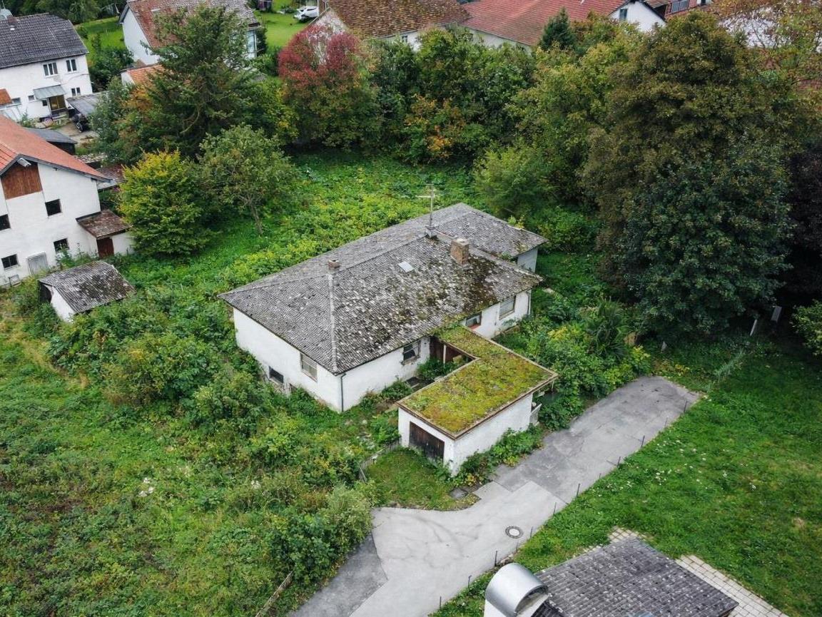 Seltenes, großzügiges Baugrundstück mit Bauvorbescheid in ruhiger Lage von Erding-Pretzen, 85435 Erding, Wohngrundstück