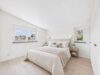 Sonne, Sommer & Penthouseflair über Bad Aibling – Panorama, Lage, Charakter - Schlafzimmer_Beispieleinrichtung