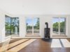 Willkommen in Ihrem Penthouse mit Dachterrasse in ruhiger Waldrandlage - Lichtdurchfluteter Wohnbereich mit Schwedenofen
