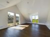 Exklusives Einfamilienhaus mit Designanspruch - Schlafzimmer mit Einbauschränken