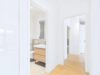 Exklusive 3-Zimmer-Wohnung mit Südwest-Balkon und Blick in den parkähnlichen Innenhof - Klare Raumaufteilung