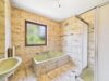 Großzügiger Bungalow mit vielseitigem Potenzial – Ideal für zwei Einliegerwohnungen - Badezimmer