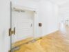 Büros oder Praxen in direkter Innenstadt Münchens - im Altbau Kunden empfangen - Büroeingang