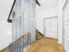 Büros oder Praxen in direkter Innenstadt Münchens - im Altbau Kunden empfangen - Treppenaufgang 1. Obergeschoss