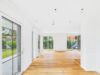 Exklusives Neubau-Einfamilienhaus mit sonnigem Garten, Hobbybereich & 3 Tief-garagenstellplätzen - Wohnen / Essen