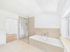 Stilvoll renoviertes Einfamilienhaus mit Sauna und großem Garten - Badezimmer