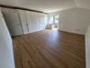 Stilvoll renoviertes Einfamilienhaus mit Sauna und großem Garten - Schlafzimmer mit hochwertigem Einbauschrank