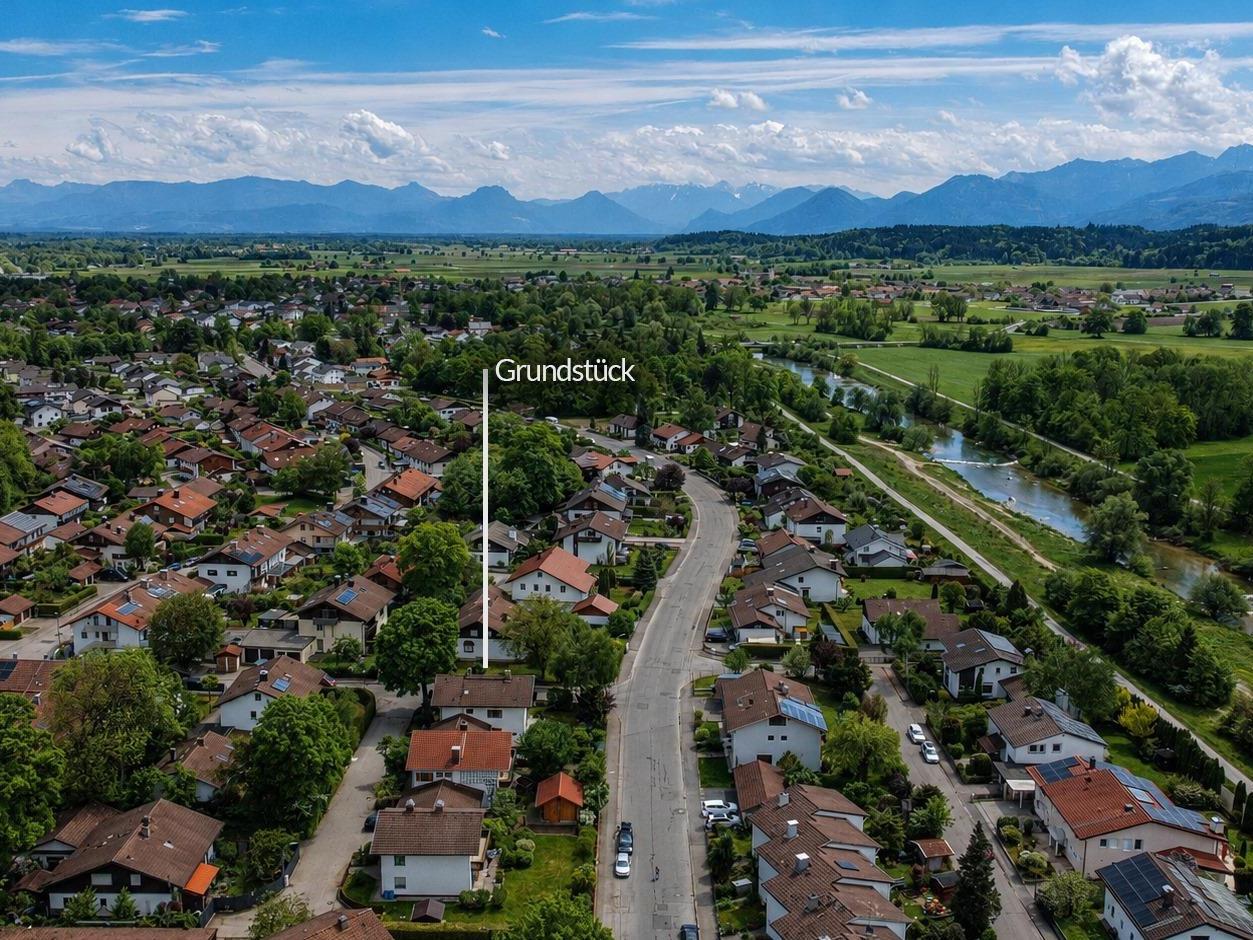 Projektgrundstück mit Altbestand – mit positivem Vorbescheid für mehrere Bebauungsvarianten, 83052 Bruckmühl, Wohngrundstück