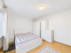 Gut geschnittene 2-Zimmer-Wohnung mit Balkon in München-Milbertshofen - Schlafzimmer