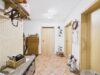 Charmante Erdgeschosswohnung mit eigenem Garten und Terrasse - Flur
