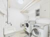 Gut geschnittene 2-Zimmer-Wohnung mit Balkon in München-Milbertshofen - Gemeinschaftlicher Waschraum