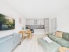 Designmöbliert & bezugsfertig: Neue 2-Zimmer-Wohnung mit Vollausstattung - Wohnbereich mit Küche