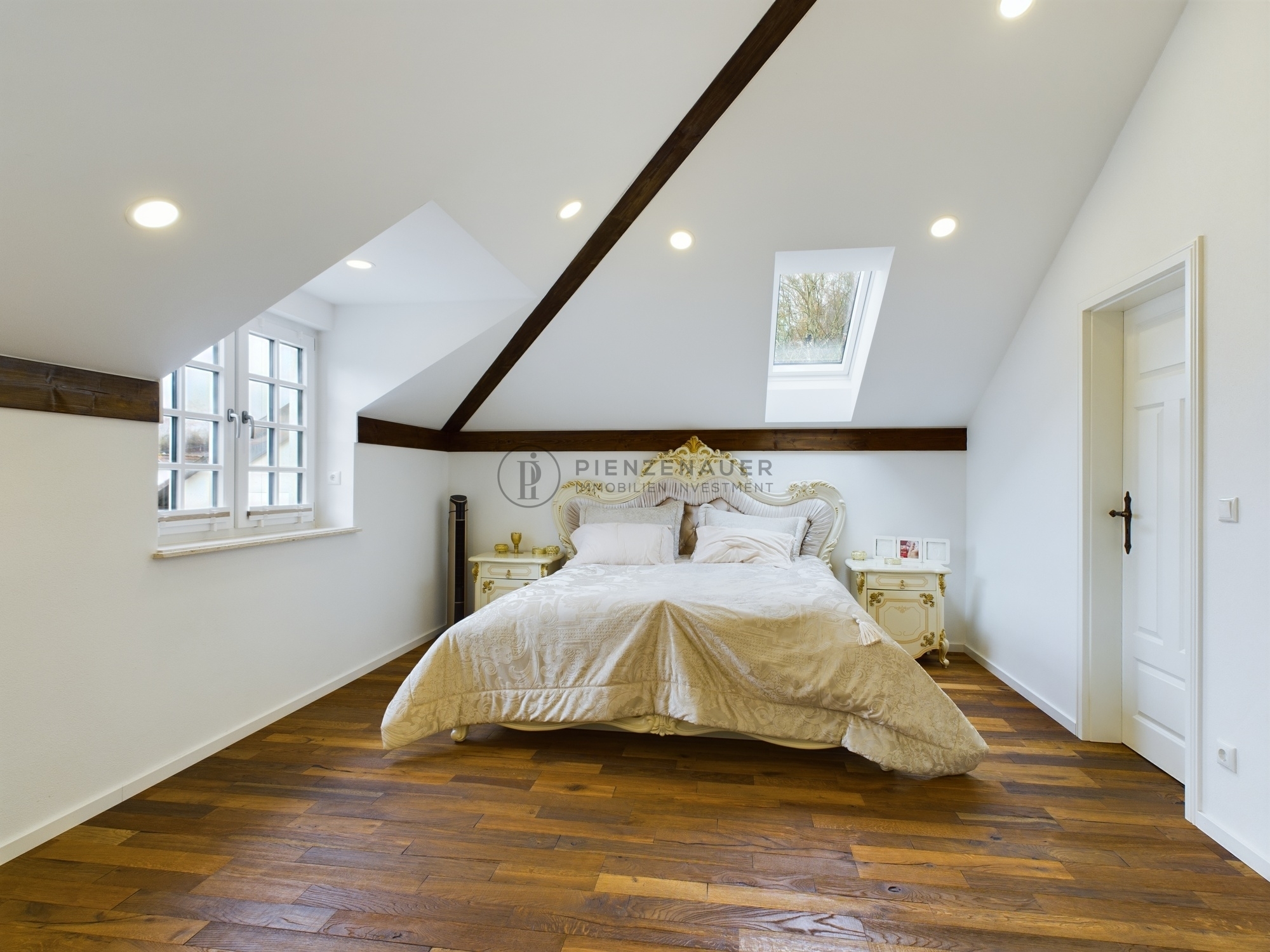 Ein völlig neues Wohngefühl: exklusive Neubauvilla mit High-End Ausstattung, 84424 Isen, Villa