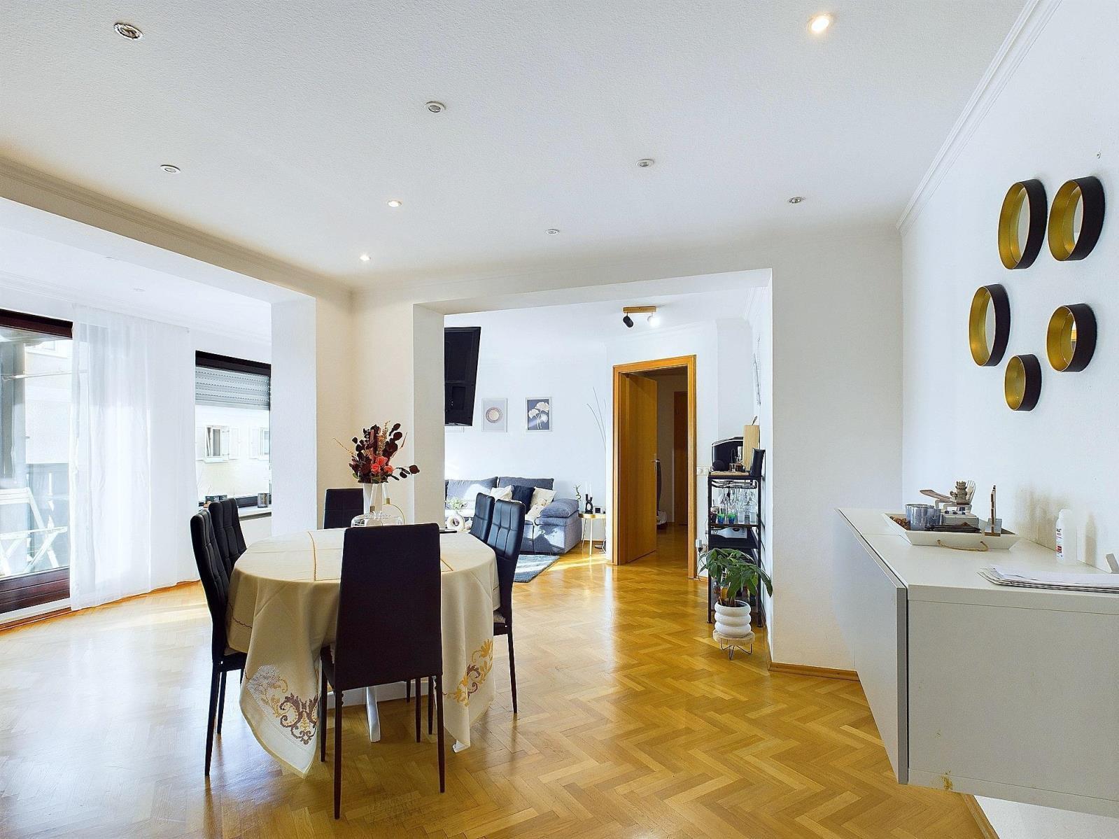 Helle und individuell geschnittene 3-Zi.-Whg. in zentraler Lage von Markt Schwaben, 85570 Markt Schwaben, Etagenwohnung