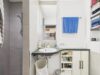 Möbliert vermietetes Apartment mit Zugang zu Fitnessstudio, Pool, Sauna & mehr - Duschbad