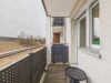 Möbliert vermietetes Apartment mit Zugang zu Fitnessstudio, Pool, Sauna & mehr - West-Balkon