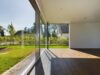 Luxuriöses Einfamilienhaus mit beeindruckender Architektur und modernster Technik - Transparenz und Lichtfülle