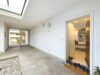 Charmantes City-Apartment – Möbliert, mit Terrasse & perfekter Anbindung - Flur zum Eingang