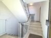 Kapitalanlage: 2,5-Zimmerwohnung im 1.Obergeschoss in Höhenkirchen-Siegertsbrunn - Treppenhaus