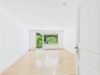 Grüne Rückzugsoase in der Stadt – 2-Zimmer-Wohnung mit großem Garten - Helles Wohn-/ Esszimmer mit Terrasse