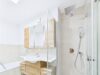 Modernisiertes Familienjuwel in Solln – Ruhig gelegen mit Balkon & Hobbyraum - Badezimmer