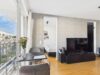 Lichtdurchflutetes City-Apartment mit Balkon und Wellness-Oase in der begehrten Isarvorstadt - Wohnbereich