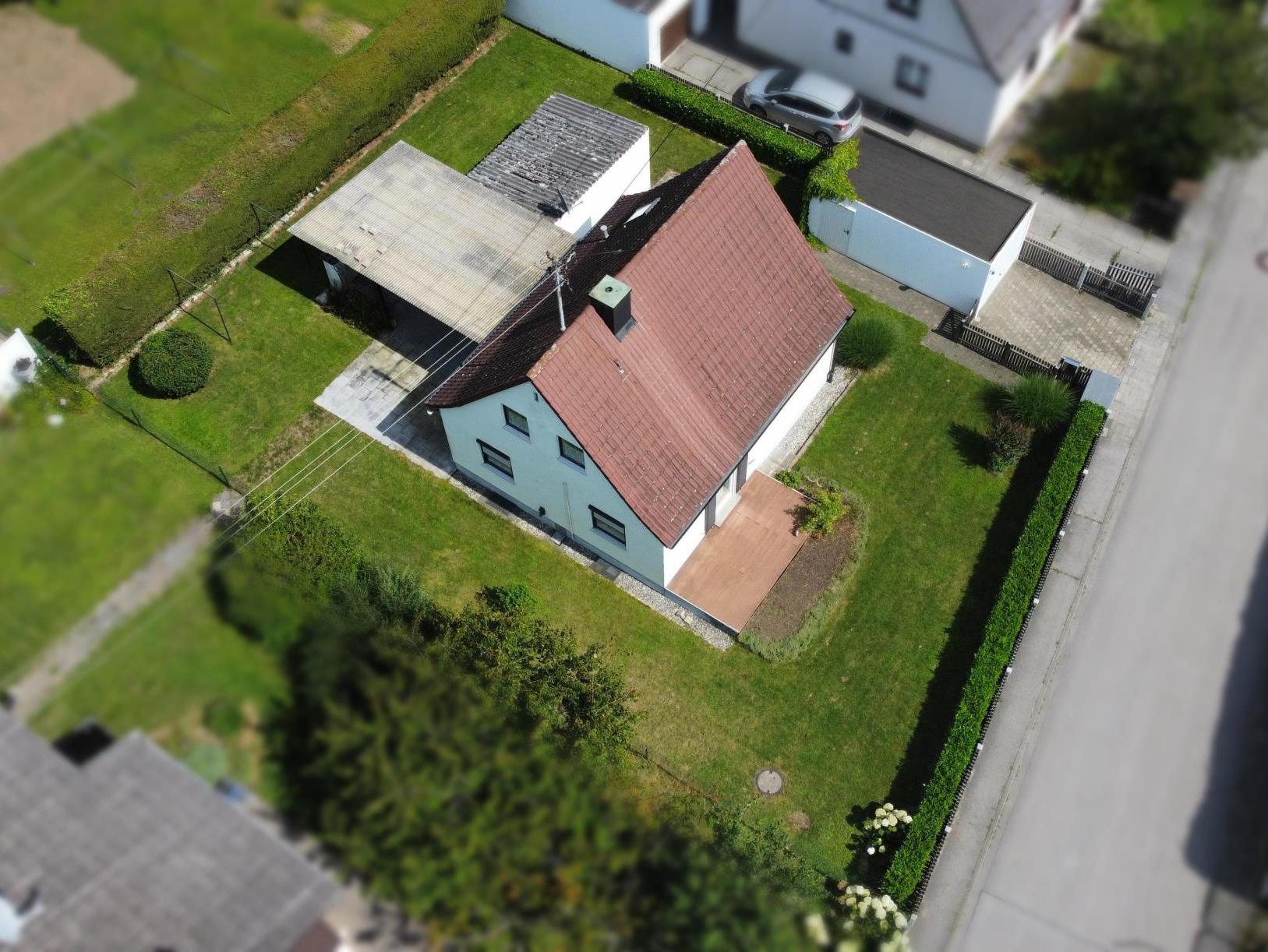 Bauen in Neukeferloh – 543 m² Grundstück mit Altbestand, 85630 Grasbrunn, Wohngrundstück