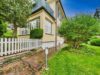Altbaucharme trifft Gartenidylle: 5-Zimmer-Wohnung am Schlosskanal - Außenansicht Eingang