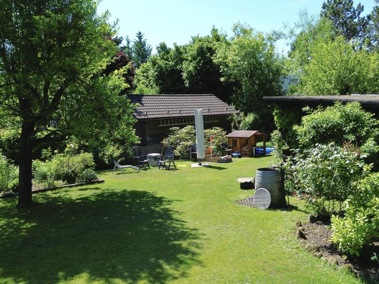 407 m² Gartenparadies – mit Einliegerwohnung & Hauptwohnung, 81929 München, Etagenwohnung