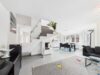 Stilvoll wohnen auf zwei Etagen – Maisonette mit Garten, Kamin, Designküche und mehr in Heimstetten - Wohnen mit Blick Richtung Kamin
