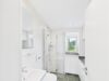 Über Bad Aibling wohnen – Penthouse mit Panorama und Geschichte - Gästebadezimmer
