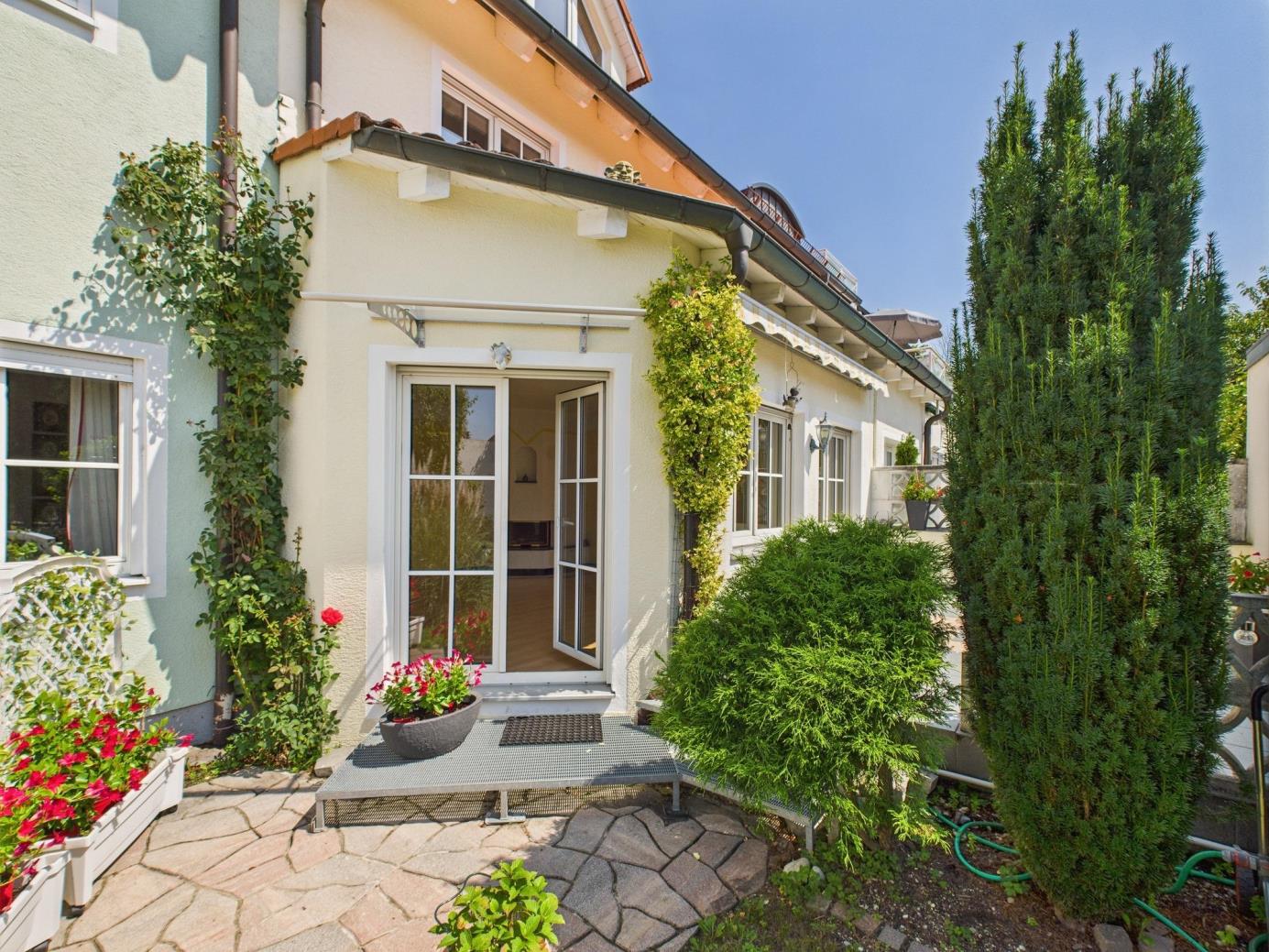 Sofort verfügbar – schönes Reihenmittelhaus in Feldmoching, 80995 München, Reihenmittelhaus