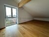 Großzügige Dachgeschosswohnung mit Bergblick - Schlafzimmer
