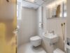Zentrale Immobilie – vielseitig umbaubar zur modernen 3-Zimmer- oder Maisonette-Wohnung - WC (Muster)
