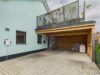 Nachhaltig & stilvoll wohnen – Familienidylle mit Pool und Garten in Brunnthal-Waldbrunn - Carport
