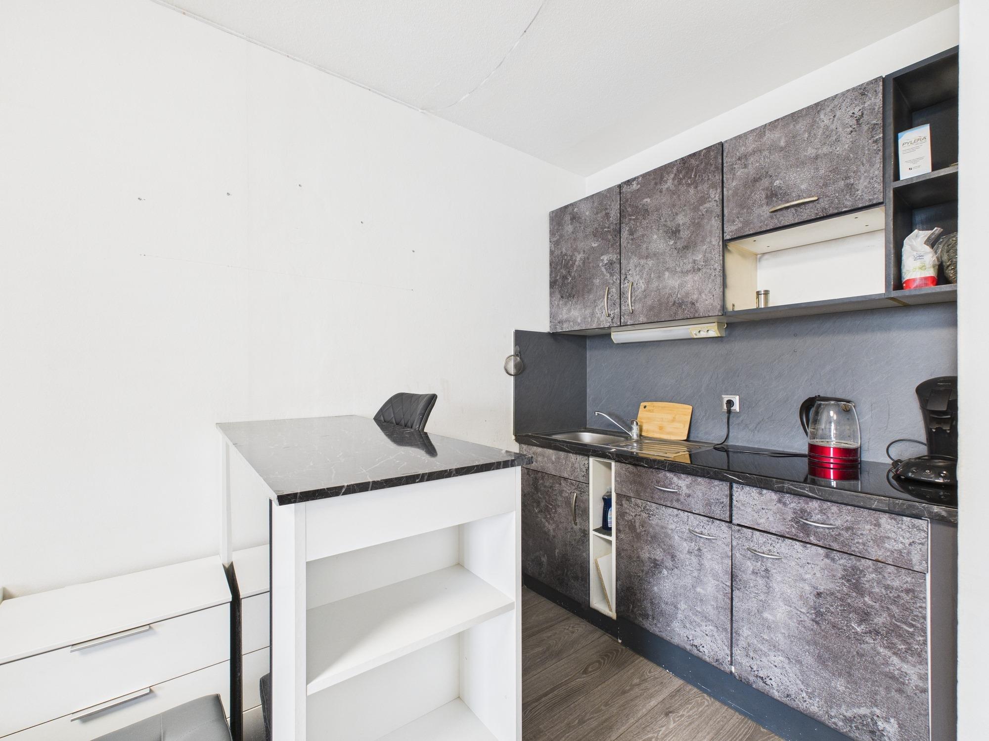 Charmante Einzimmerwohnung mit Balkon, 85570 Markt Schwaben, Etagenwohnung
