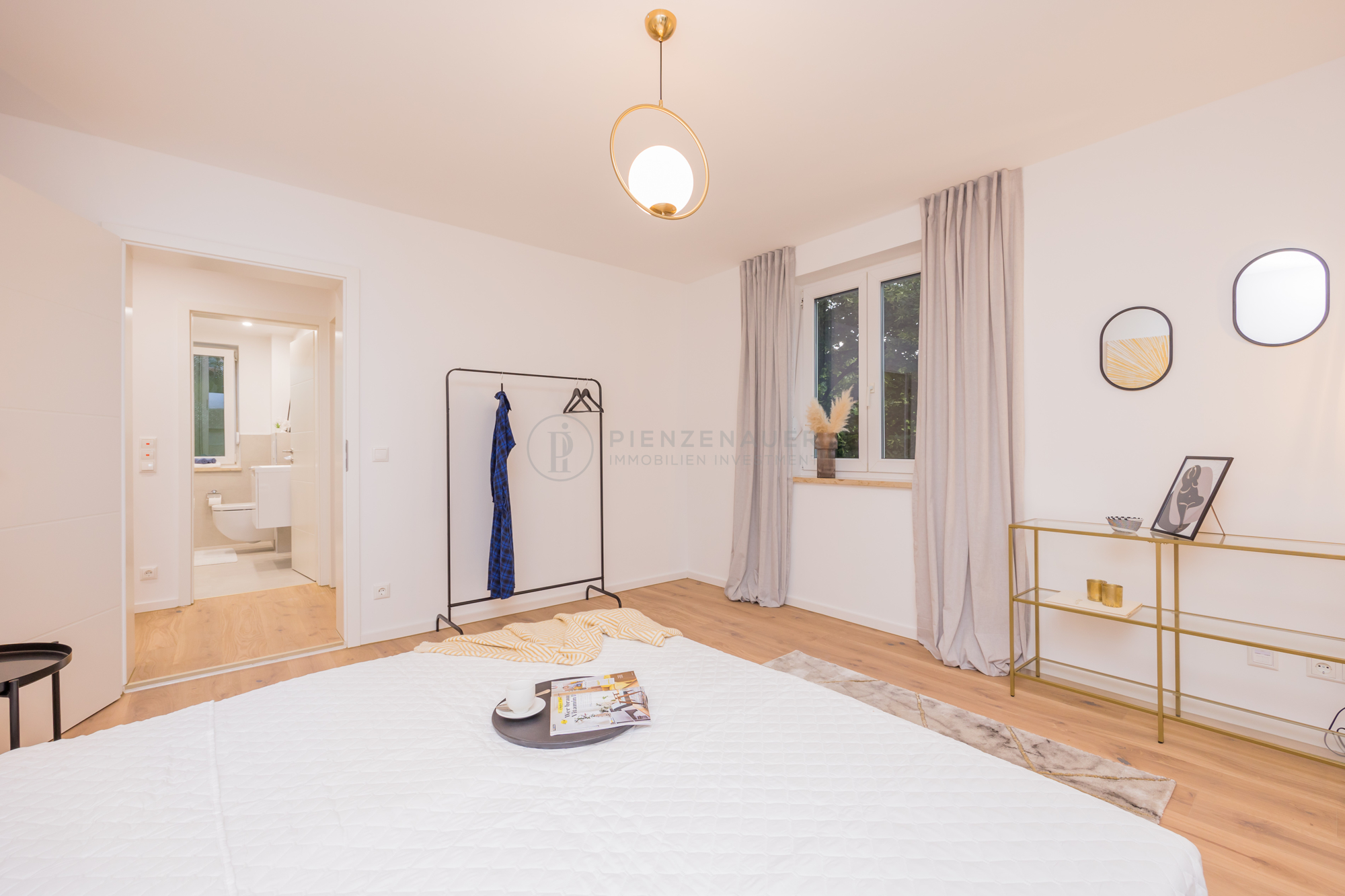 „Modernes WG-Zimmer – jetzt einziehen und Wohlfühloase erleben!“, 80997 München, Etagenwohnung