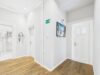 Repräsentative Altbau-Praxis im Denkmalensemble Neuhausen-Nymphenburg – großzügige Zahnarzt­einheit - Flur
