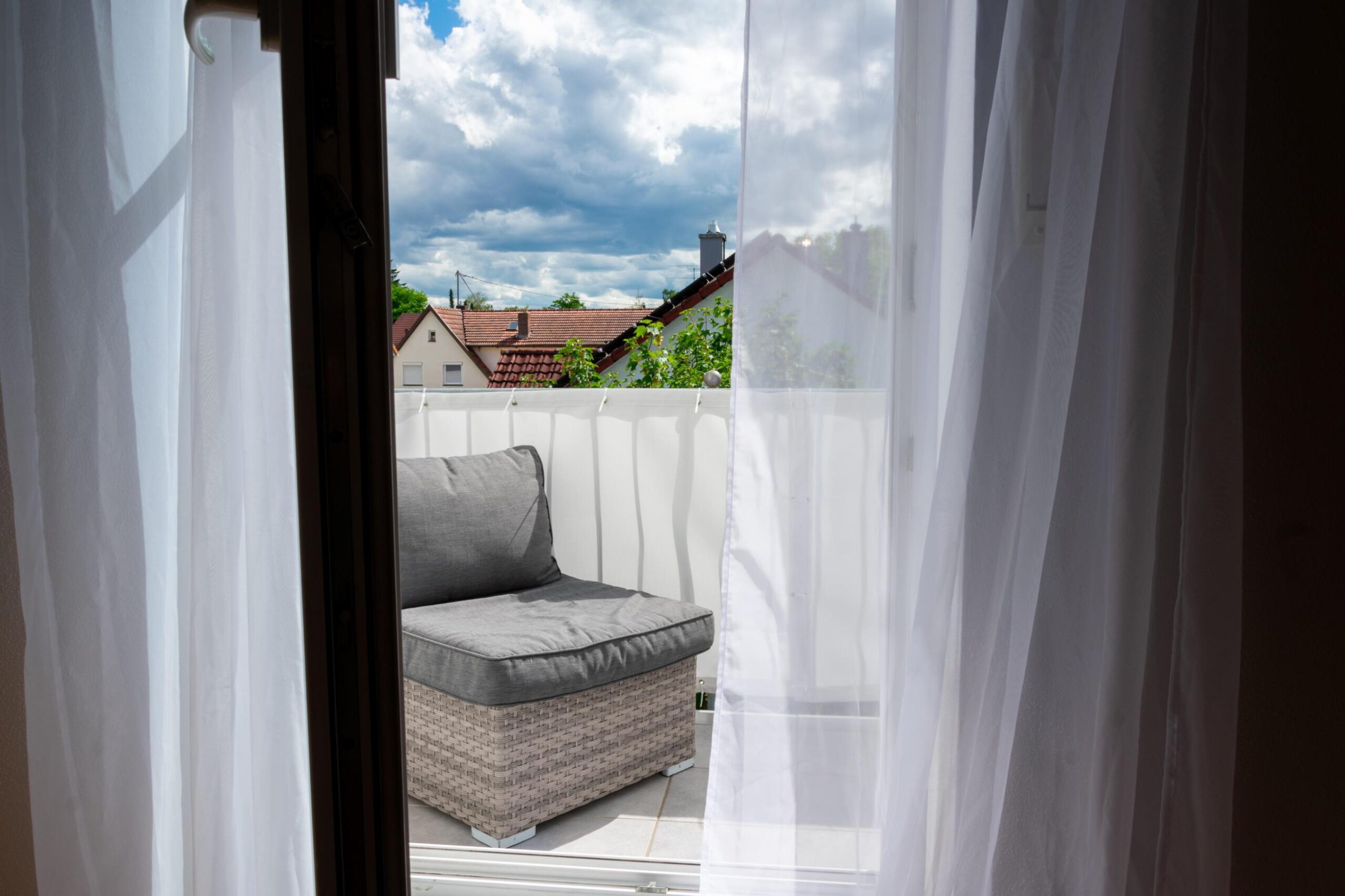 Modernisierte Doppelhaushälfte in Neukeferloh, 85630 Grasbrunn, Doppelhaushälfte