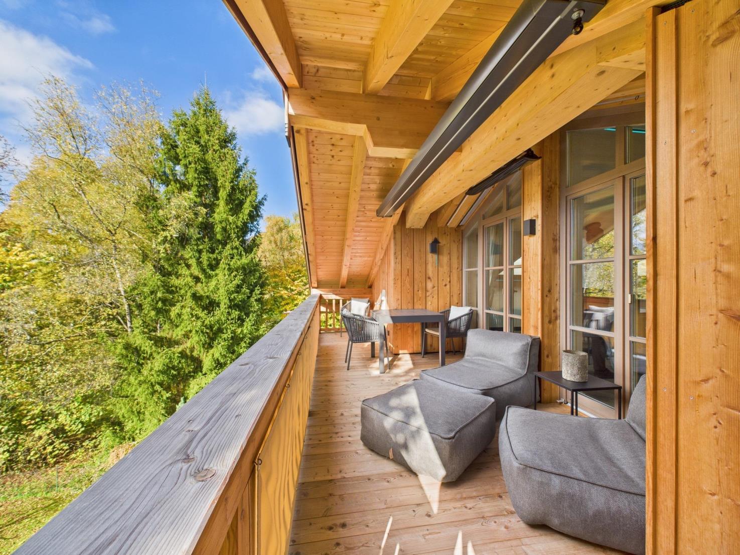 Symphonie der Wertarbeit! Die Private Suite über Rottach-Egern, 83700 Rottach-Egern, Dachgeschosswohnung