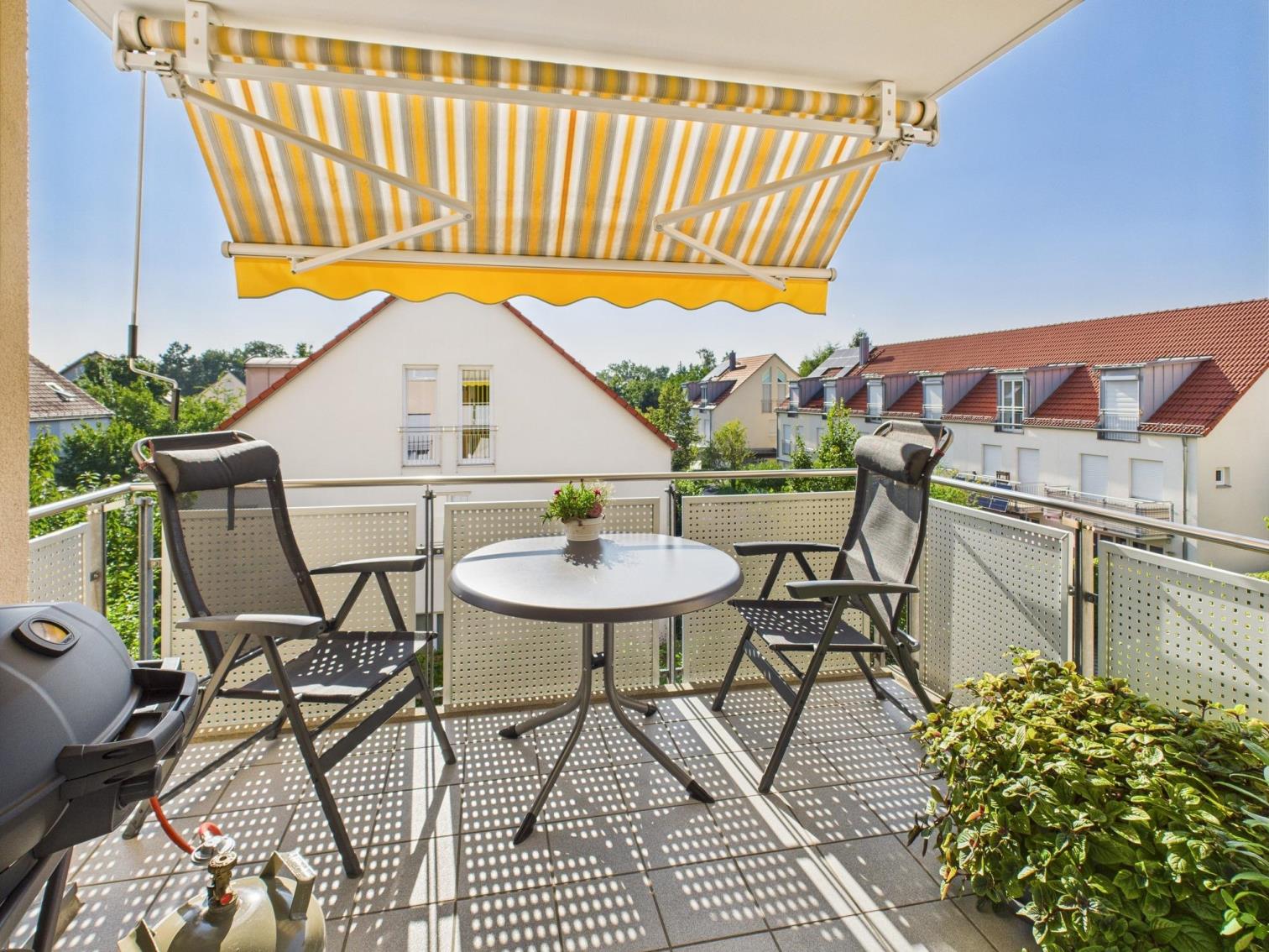 Einladendes Zuhause mit Sonnenbalkon und entspannter Atmosphäre, 85716 Unterschleißheim, Etagenwohnung