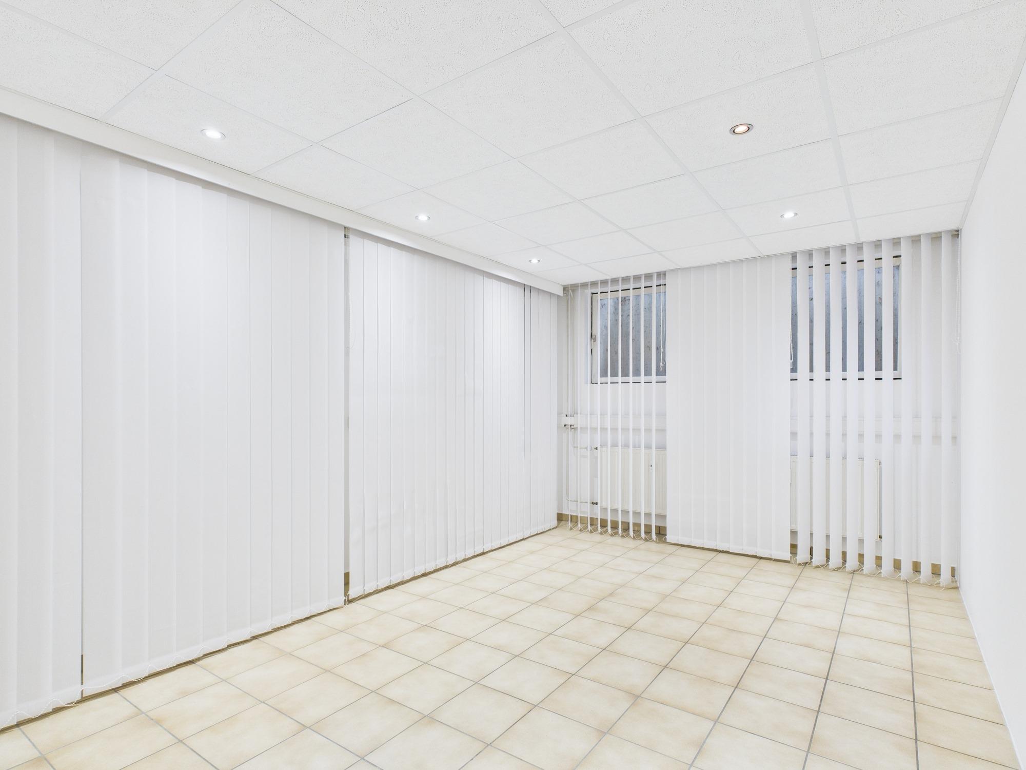 Praxisraum mit vielseitigen Nutzungsmöglichkeiten in Waldtrudering, 81827 München, Büro/Praxis