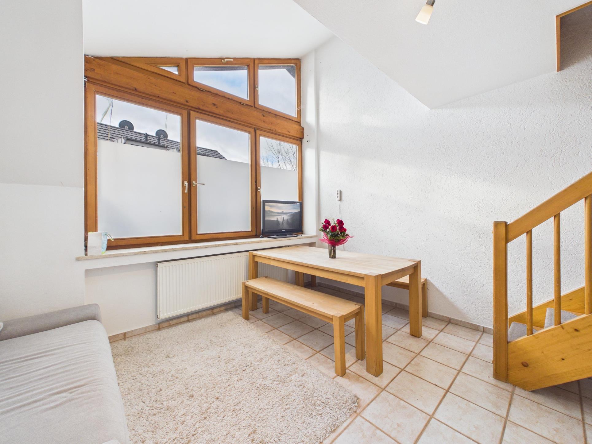 Helle Maisonette-Wohnung mit offener Wohnküche, 85560 Ebersberg, Maisonettewohnung