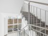 Zeitlose Eleganz trifft auf modernen Wohnkomfort - Treppenhaus