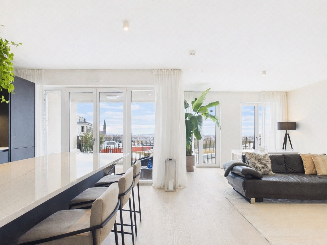 „Wohnen am Nockherberg“ Neuwertige 3-Zimmer-Wohnung mit hochwertiger Ausstattung und Weitblick, 81541 München, Etagenwohnung