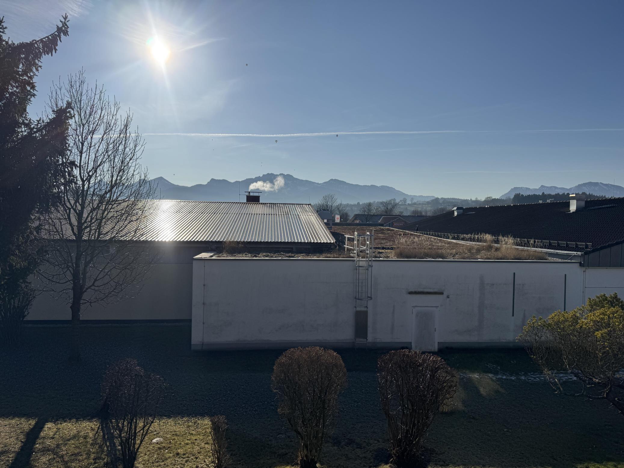 Unverbaubarer Bergblick vom Südbalkon – 3 Zimmer Wohnung in Prien, 83209 Prien, Etagenwohnung