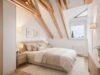 Charmante 2-Zimmer-Dachgeschosswohnung mit offenem Wohnkonzept - Visualisierung: Helles lichtdurchflutetes Schlafzimmer