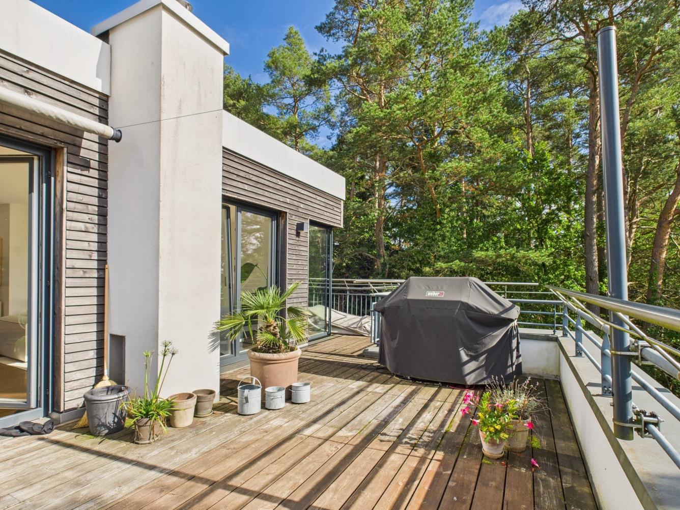 Rarität in Waldtrudering: Modernes Penthouse in ruhiger Waldrandlage, 81827 München, Penthousewohnung